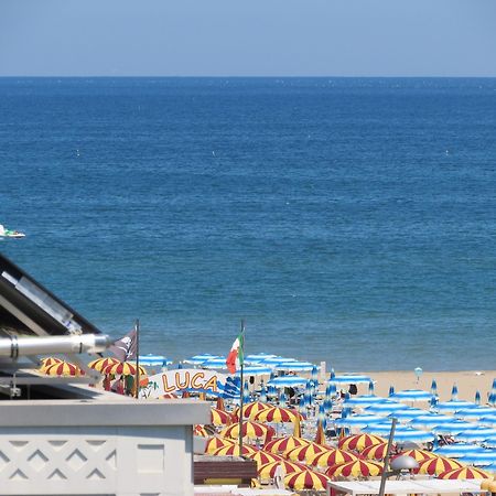 Hotel Gemini Rimini Exteriér fotografie