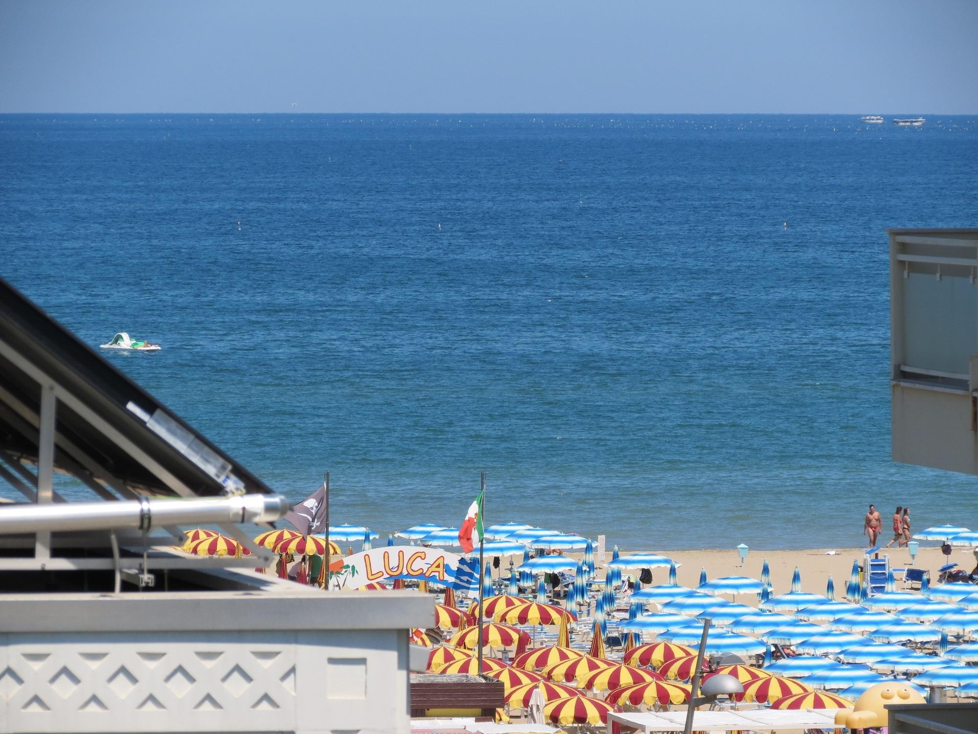 Hotel Gemini Rimini Exteriér fotografie