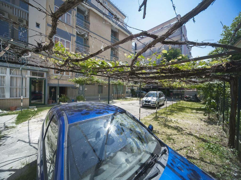 Hotel Gemini Rimini Exteriér fotografie